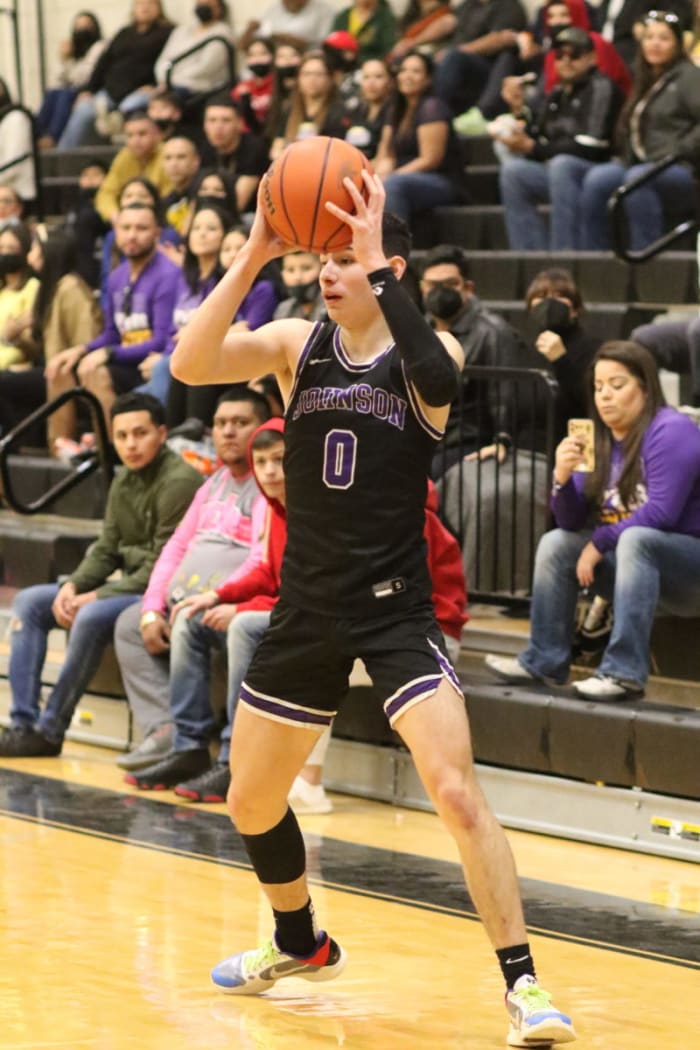 laredo-lbj-laredo-united-south-basketball-texas00008